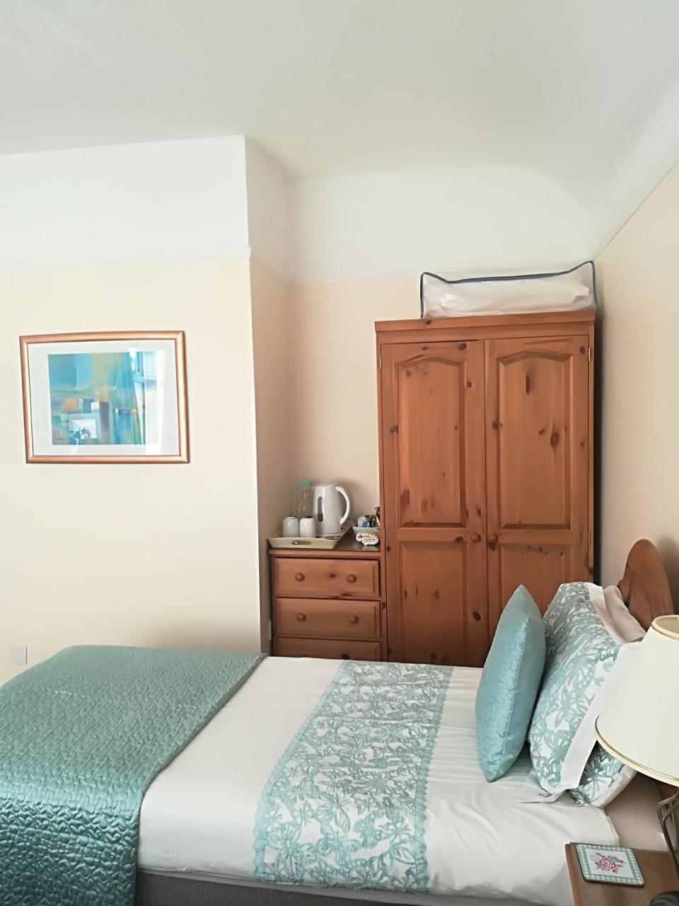 Beech Lodge Guest House New Milton Buitenkant foto