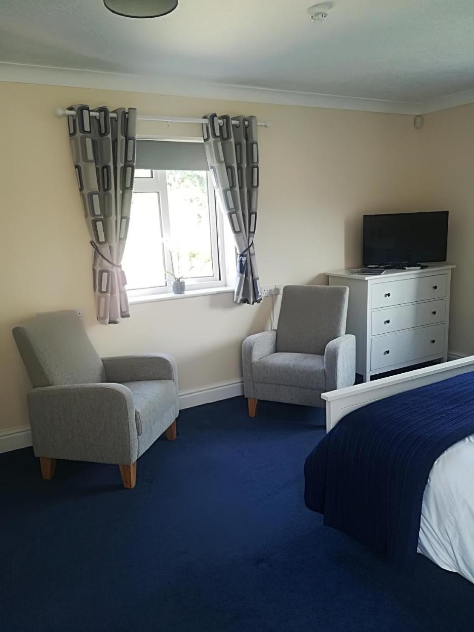 Beech Lodge Guest House New Milton Buitenkant foto